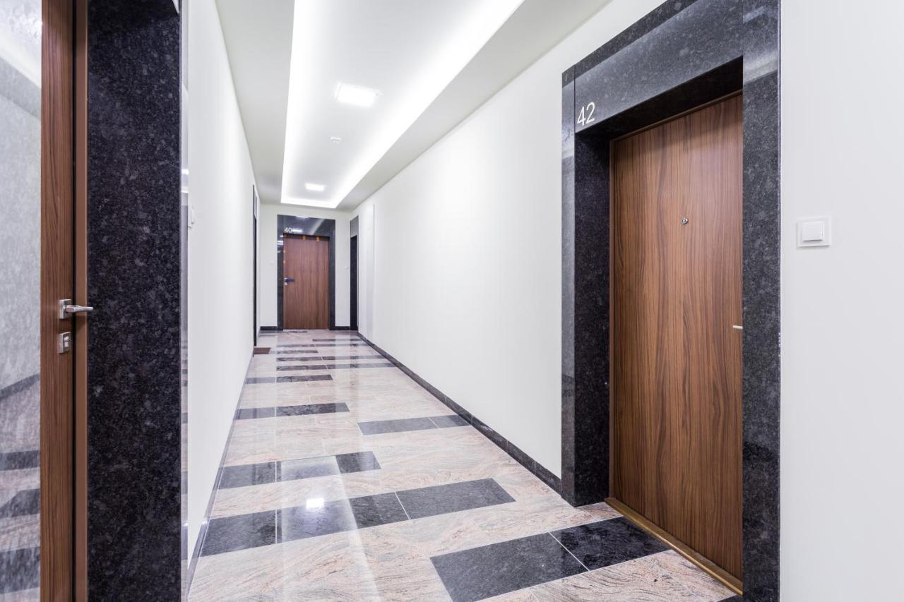 Resinest Apartamenty Jurowiecka J17 Bialystok Bagian luar foto