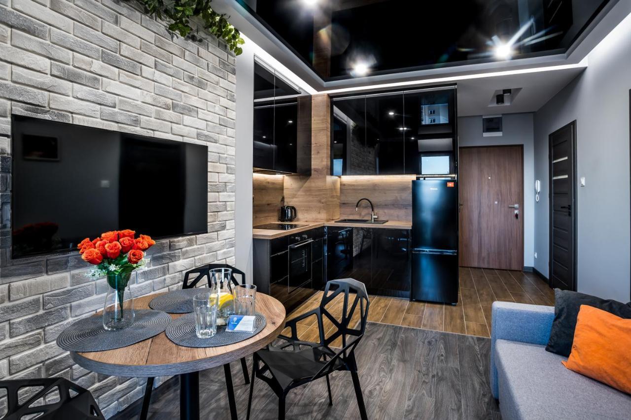 Resinest Apartamenty Jurowiecka J17 Bialystok Bagian luar foto